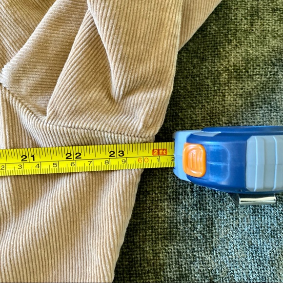 Vintage A.M.I. Tan Corduroy Jacket - Picture 10 of 11